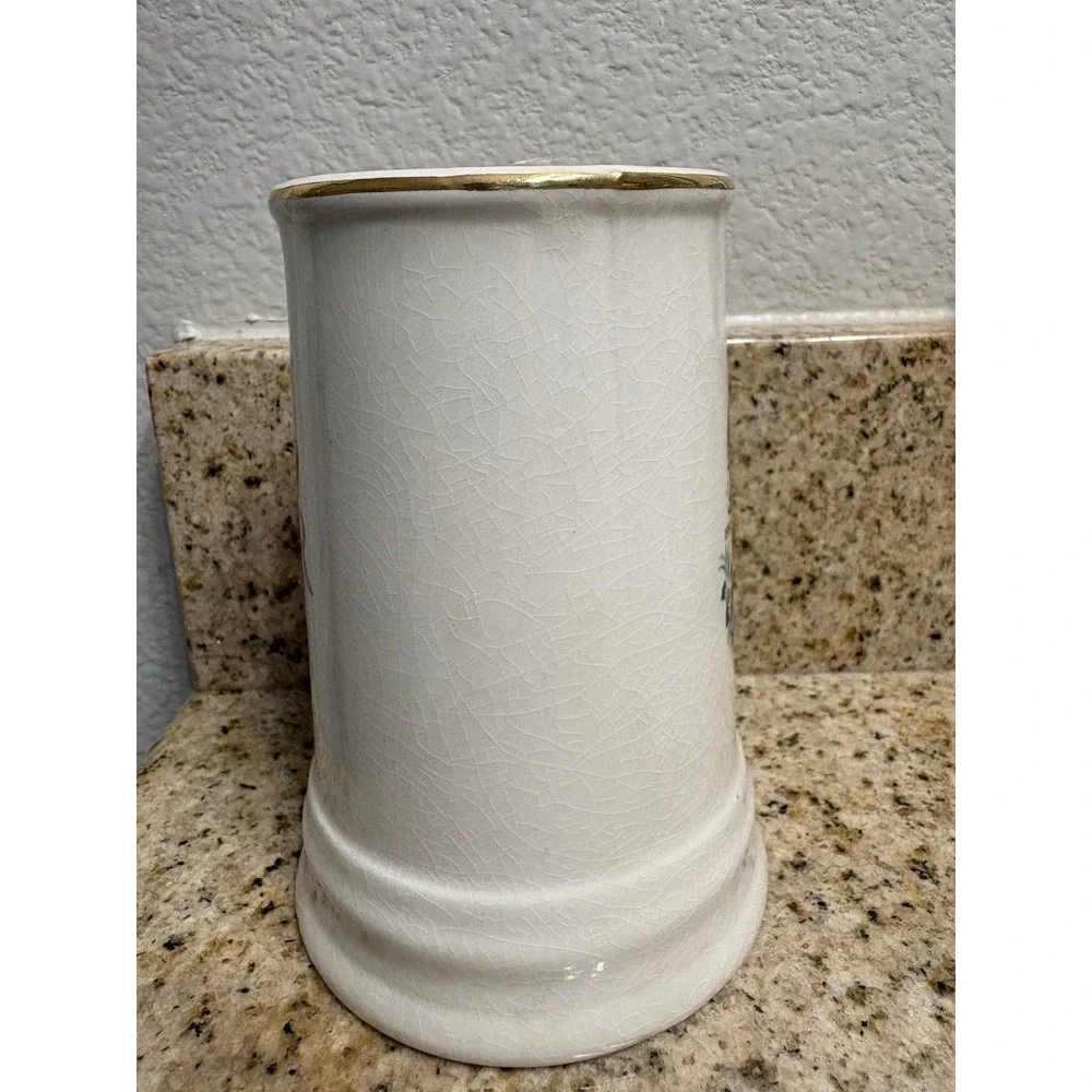 Weatherby Hanley Royal Falcon Ware Queen Elizabeth 1977 Jubilee Gold Rimmed